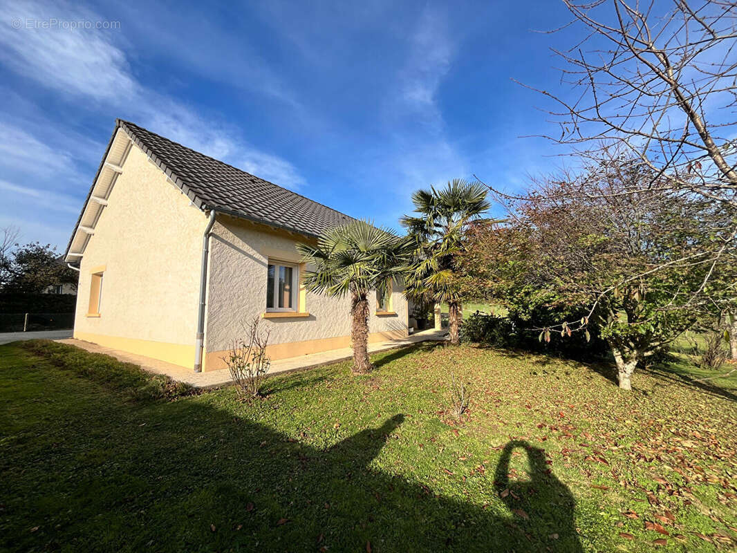 Maison à SAINT-CLEMENT