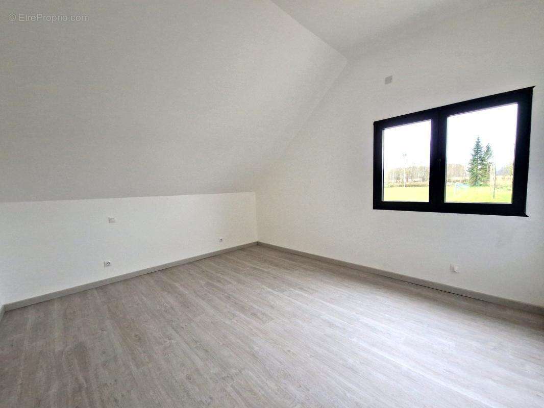 Maison à SAINT-JEAN-DU-CARDONNAY