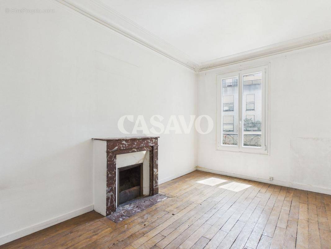 Appartement à PARIS-19E