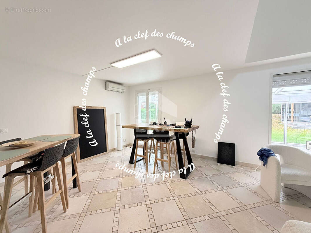 Maison à GIF-SUR-YVETTE