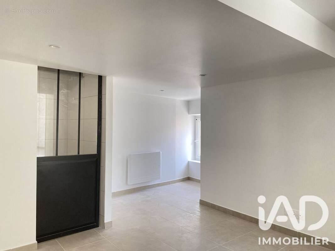 Photo 8 - Appartement à EYGUIERES