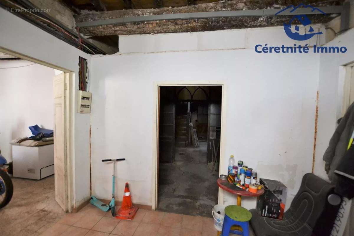 Appartement à SAINT-LAURENT-DE-CERDANS