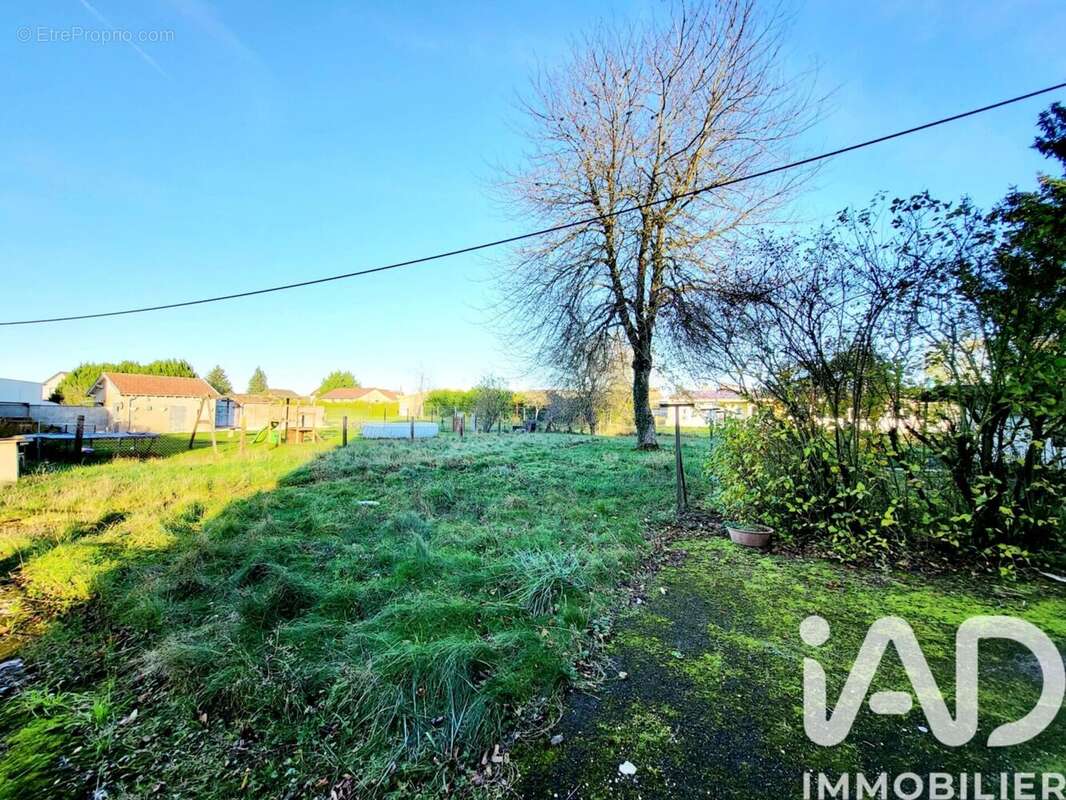 Photo 6 - Maison à MERCY-LE-BAS