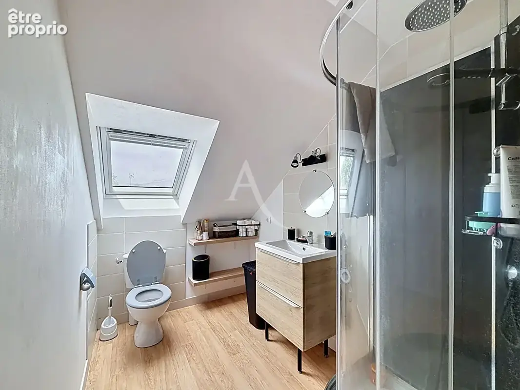 Maison Chemazé vie de plain pied 6 pièce(s) 126 m2 - photo 12