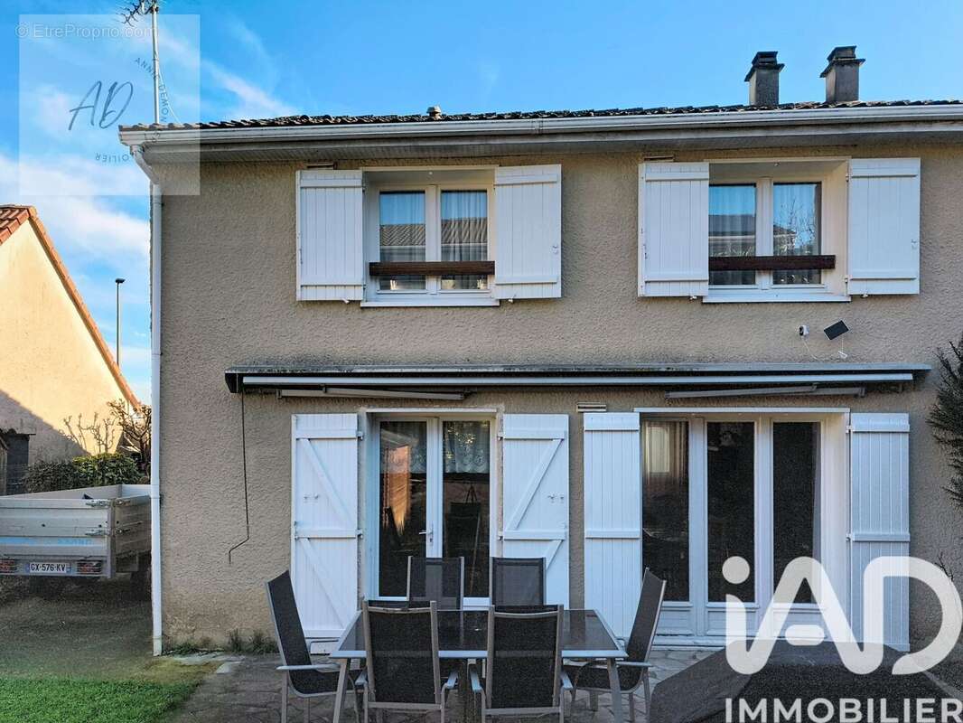Photo 3 - Maison à THIAIS