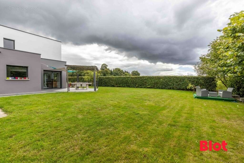 Maison à SAINT-GILLES