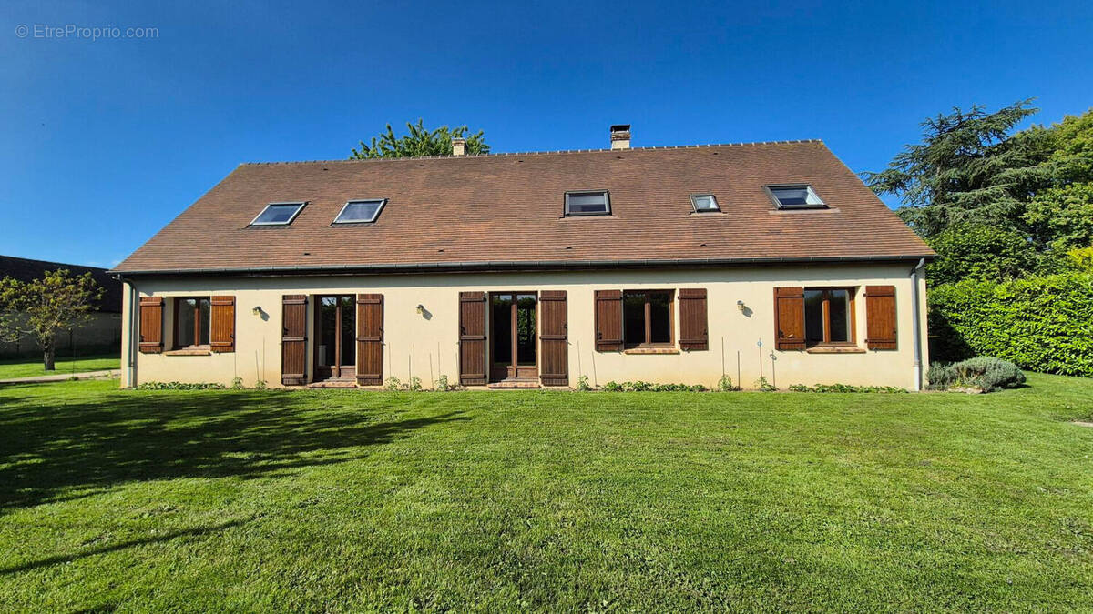 Maison à MONTFORT-L'AMAURY