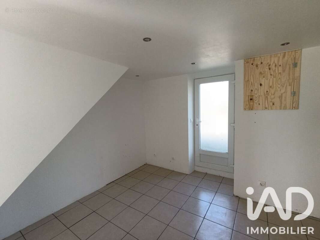 Maison 140 m² à Cametours  - photo 7