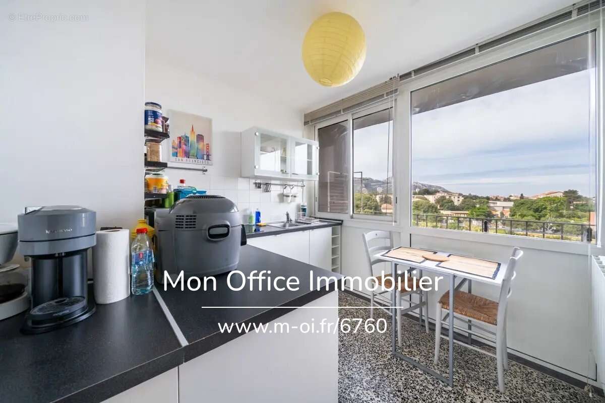 Appartement à MARSEILLE-9E
