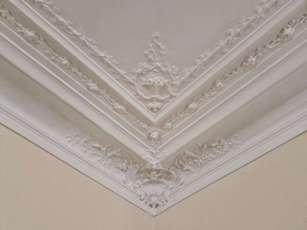 Appartement à PARIS-10E