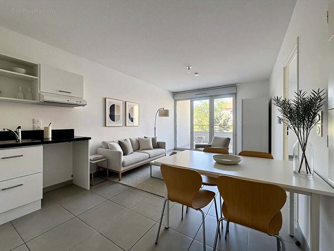 Appartement à VITROLLES