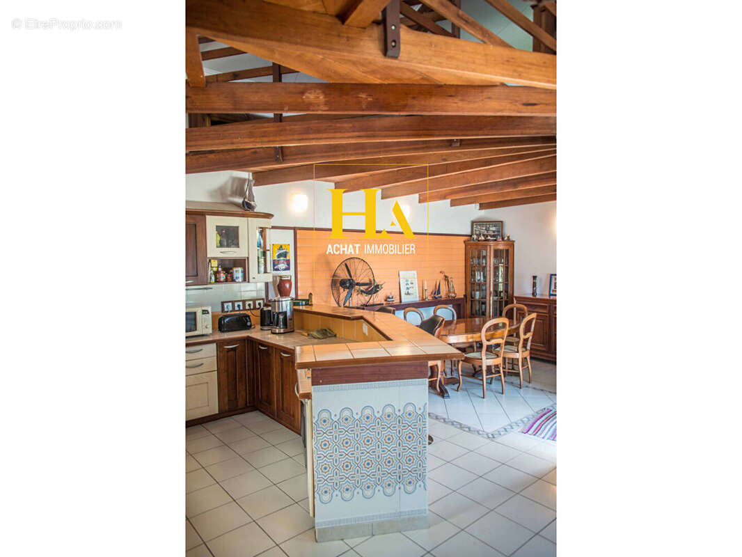 Villa 5 pièces de 145m² TERRE SAINTE - Quartier Lagon - photo 10