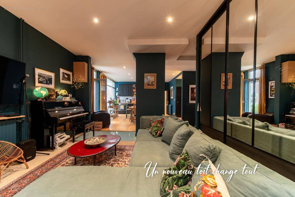 Appartement à PARIS-20E