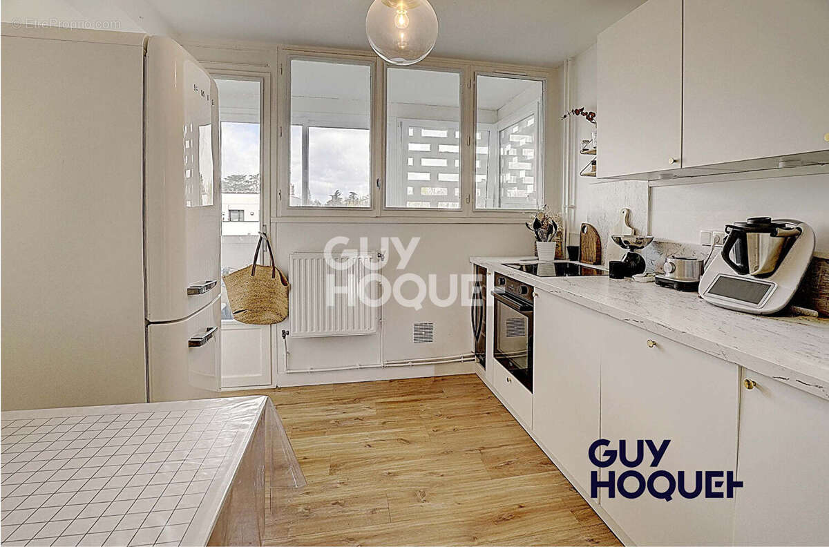 Appartement à SAINTE-FOY-LES-LYON