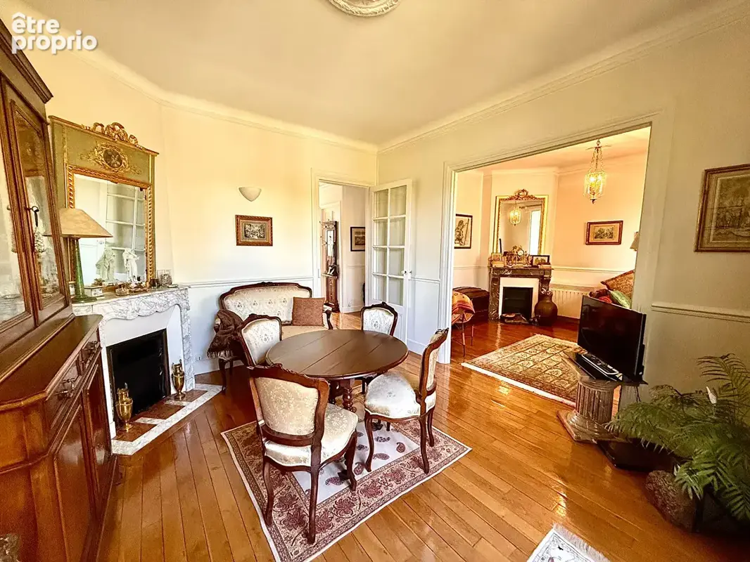 Appartement à LE RAINCY
