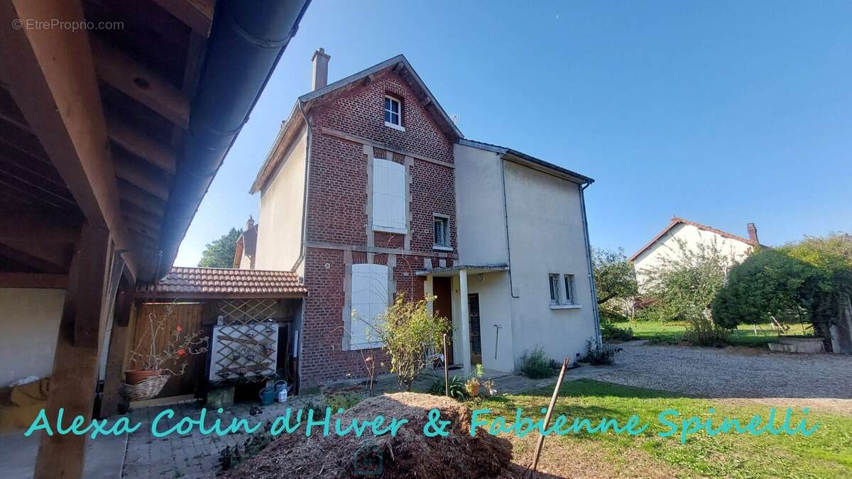 Maison bourgeoise à rénover en coeur de village - photo 15