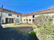 Photo 1 - Maison à LA CHAPELLE-LA-REINE