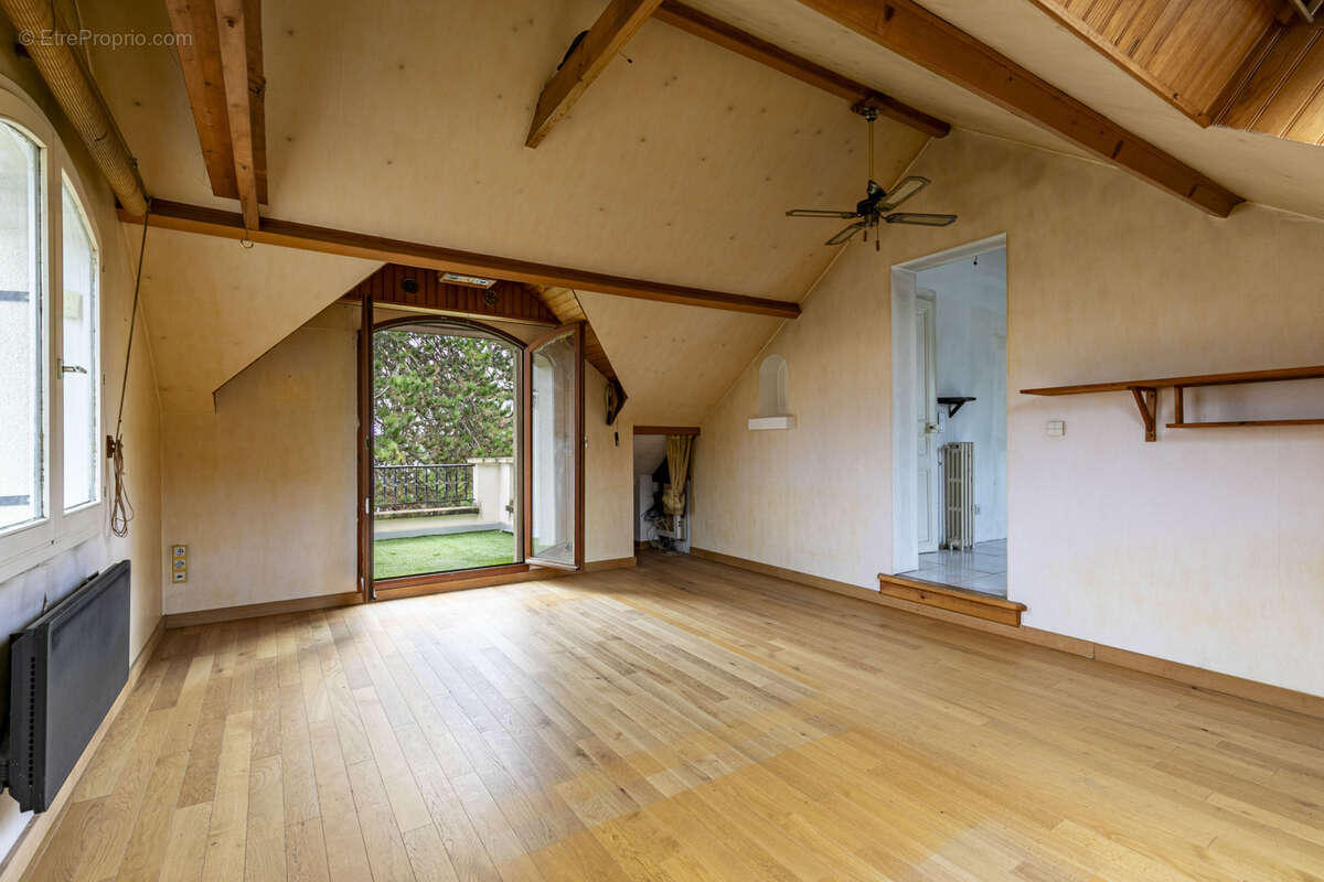 Appartement à SAINT-GERMAIN-EN-LAYE