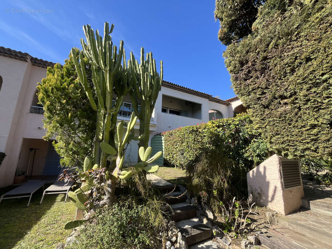 Appartement à SAINT-TROPEZ