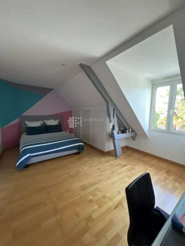 Maison à NOGENT-SUR-SEINE