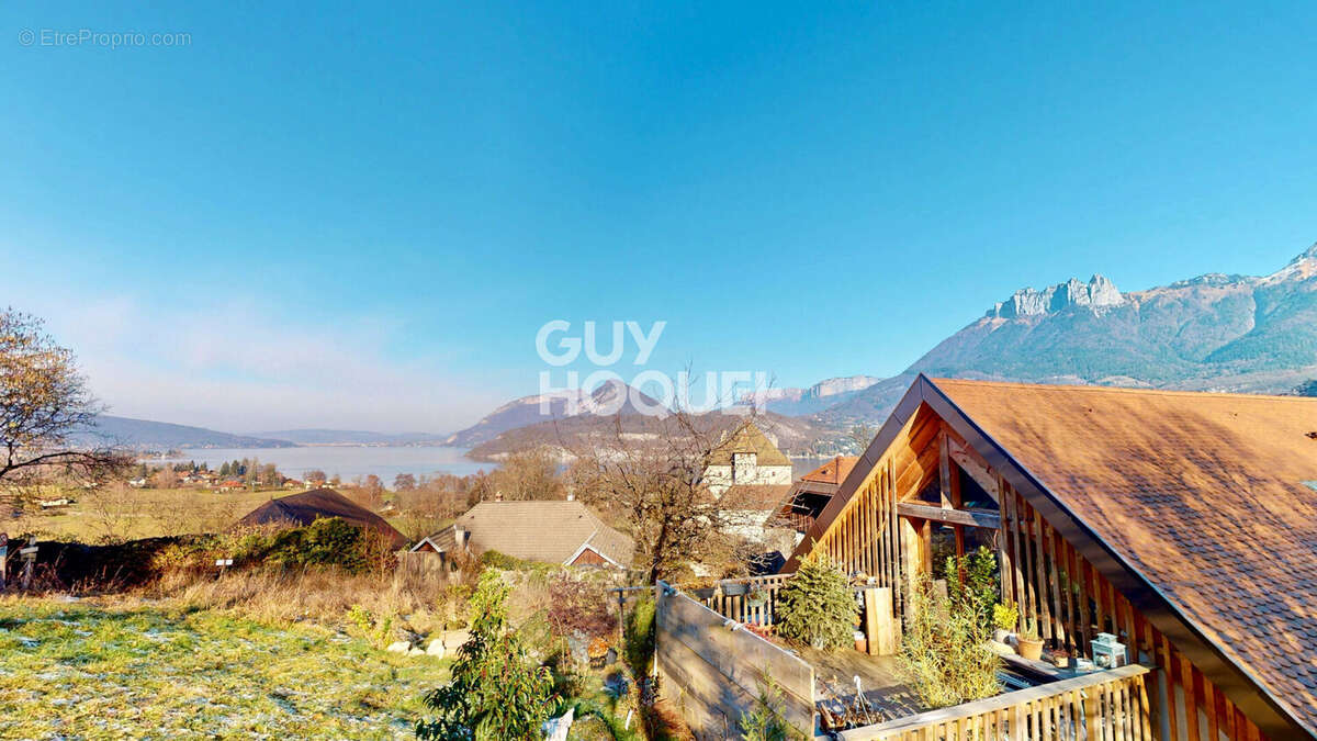 Appartement à DUINGT