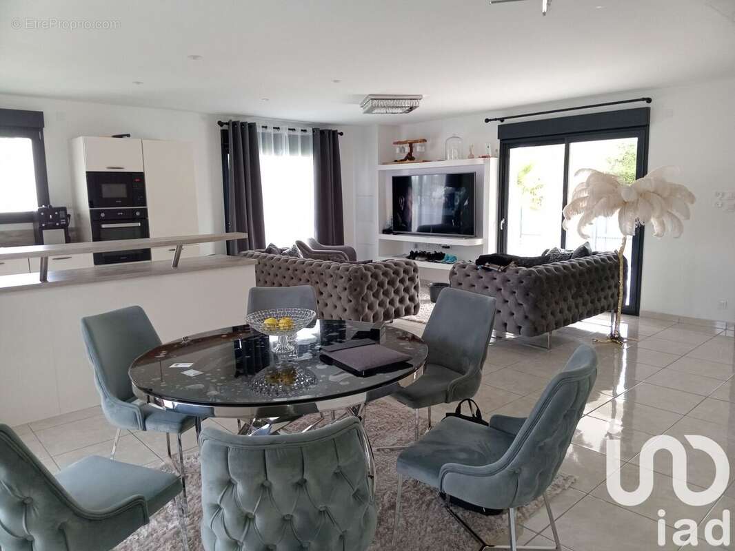 Photo 3 - Maison à CIRY-LE-NOBLE