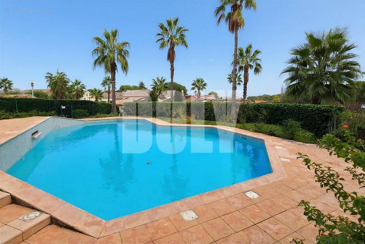 Maison à VILLENEUVE-LOUBET