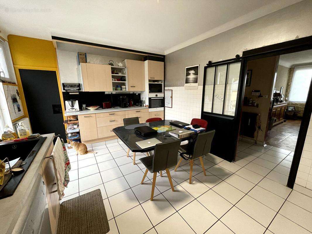 Maison à PAIMBOEUF