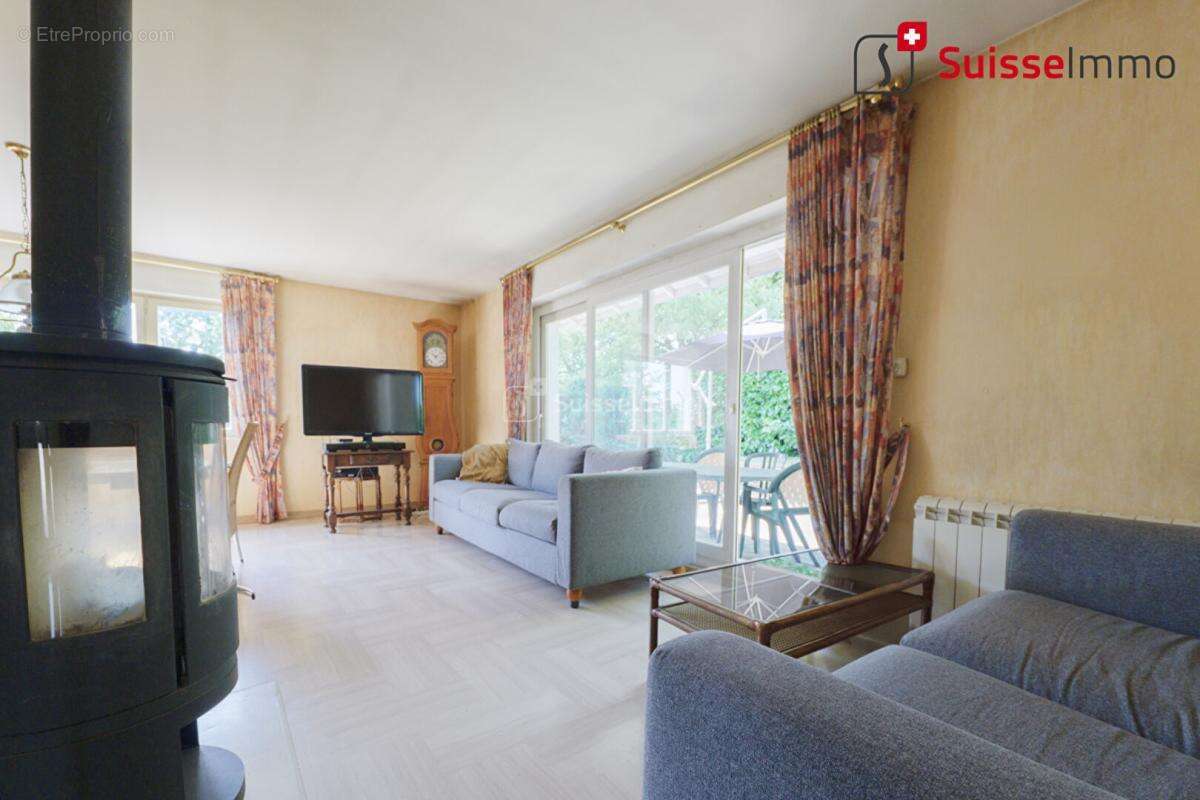 Maison Audincourt 7 pièces 124 m2 - 19 ares de terrain - photo 7