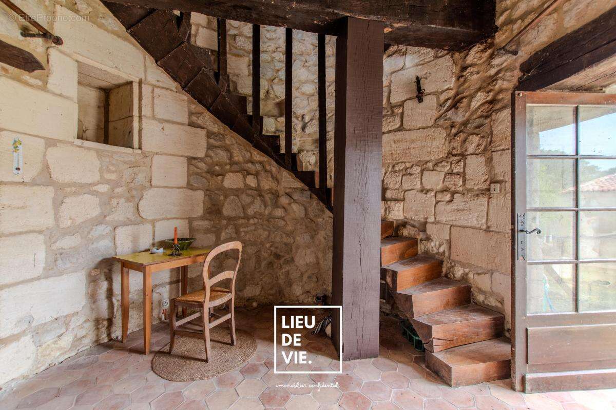 Maison à VILLEGOUGE