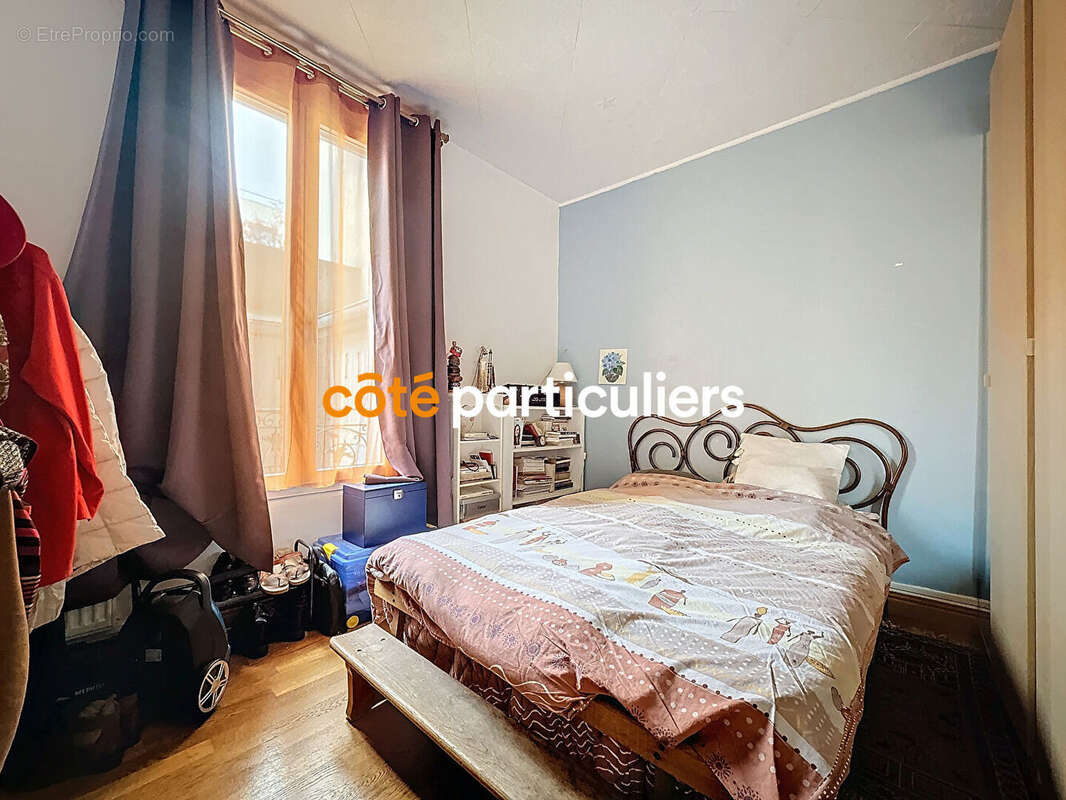 Appartement à ISSY-LES-MOULINEAUX