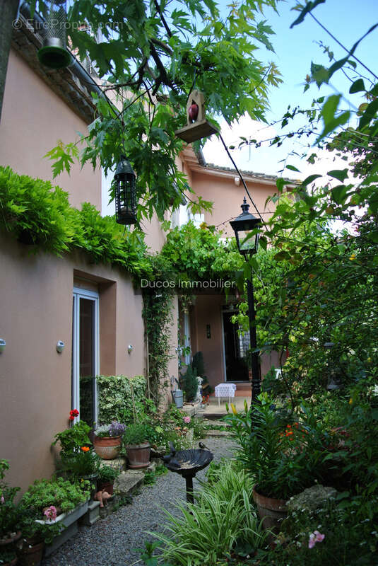 Maison à SAINTE-BAZEILLE