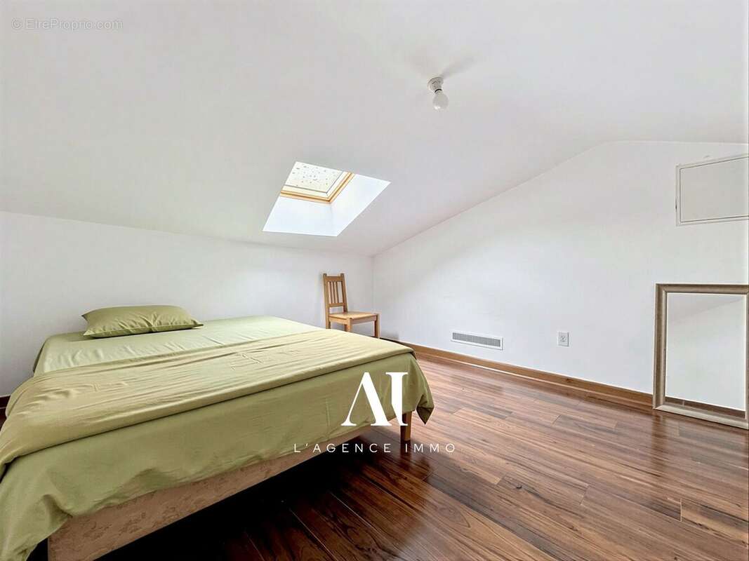 Maison 36 m² à Saint-Maurice-De-Remens  - photo 3