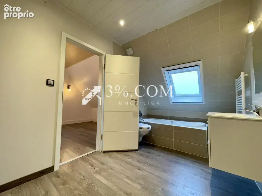 3%.COM - EXCLUSIVITÉ à ILLKIRCH, F4 de 137m2 sol/90m2 hab - photo 16