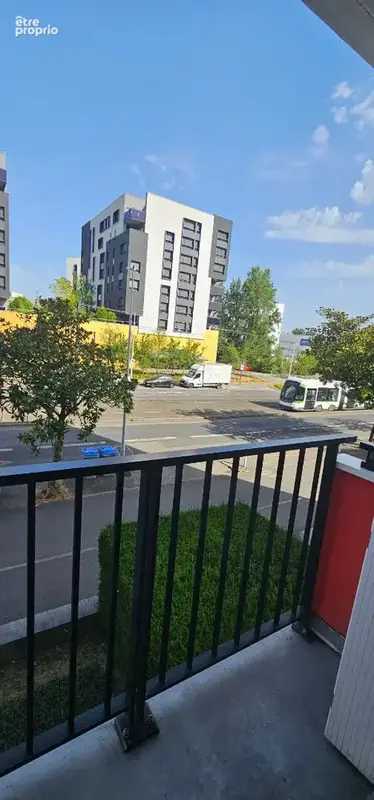 Rezé - avenue de la libération - t3 avec garage et cave - photo 4