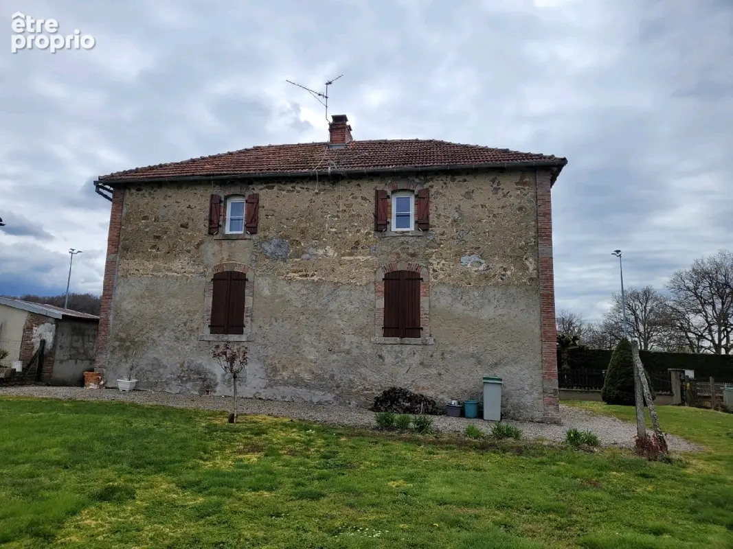 Maison 4 pièces 100 m² à vendre à Champagnac (15350) - photo 3