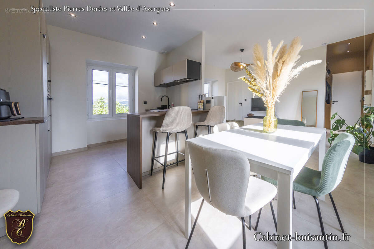 Appartement à LE BOIS-D'OINGT
