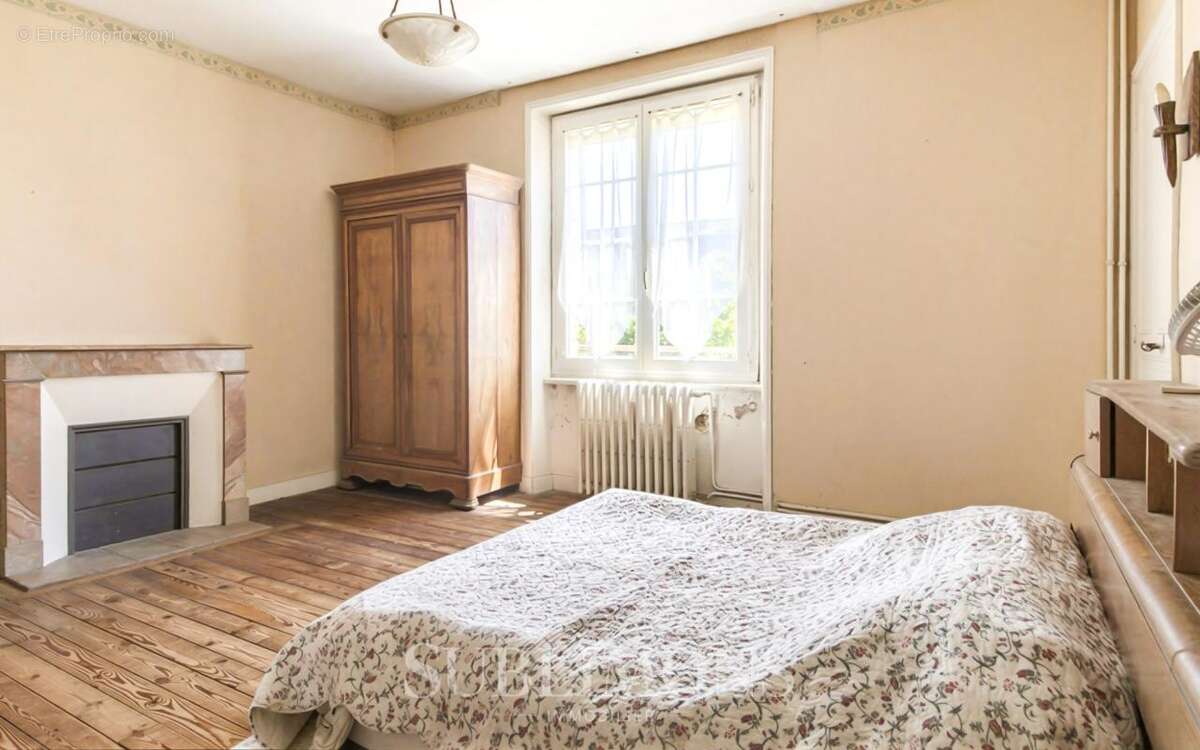 Maison à LANESTER