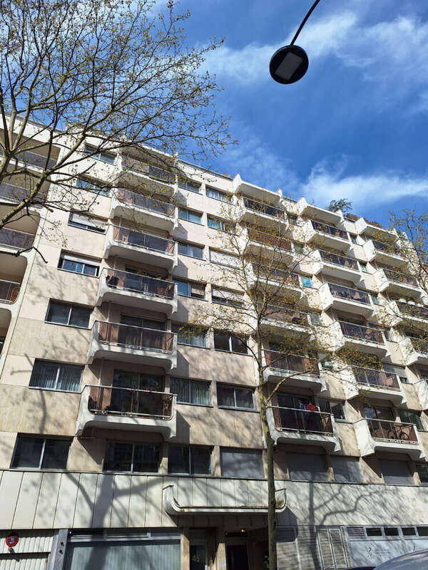 Appartement à PARIS-19E