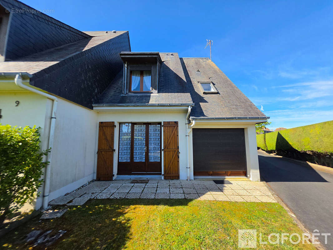Appartement à MERVILLE-FRANCEVILLE-PLAGE
