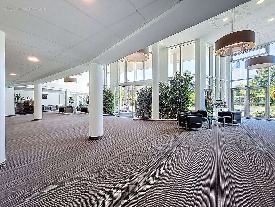 CARQUEFOU MAUBREUIL Appartement Studio meublé de 27 m² pour investissement locatif - photo 8