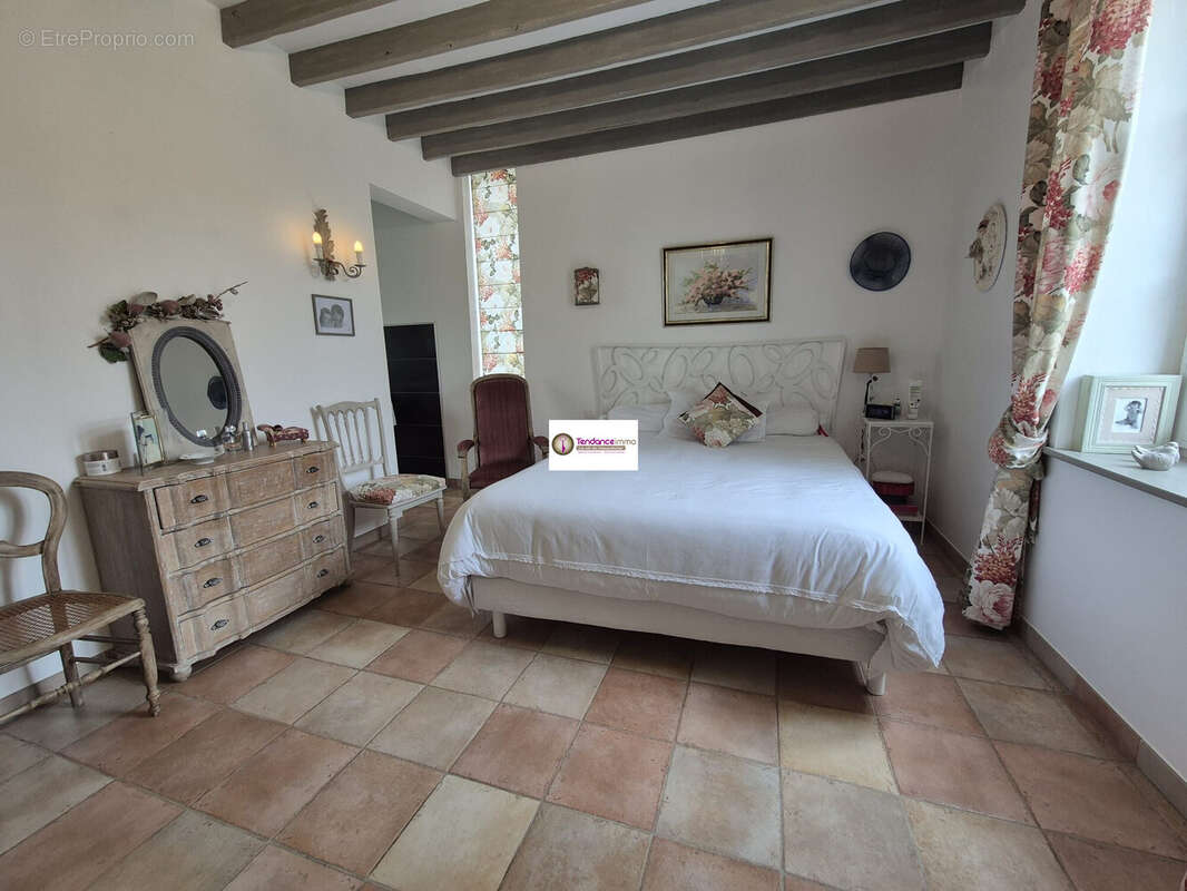 Maison à MORTAGNE-AU-PERCHE