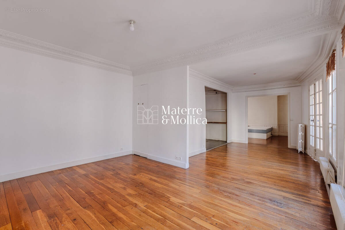 Appartement à PARIS-6E