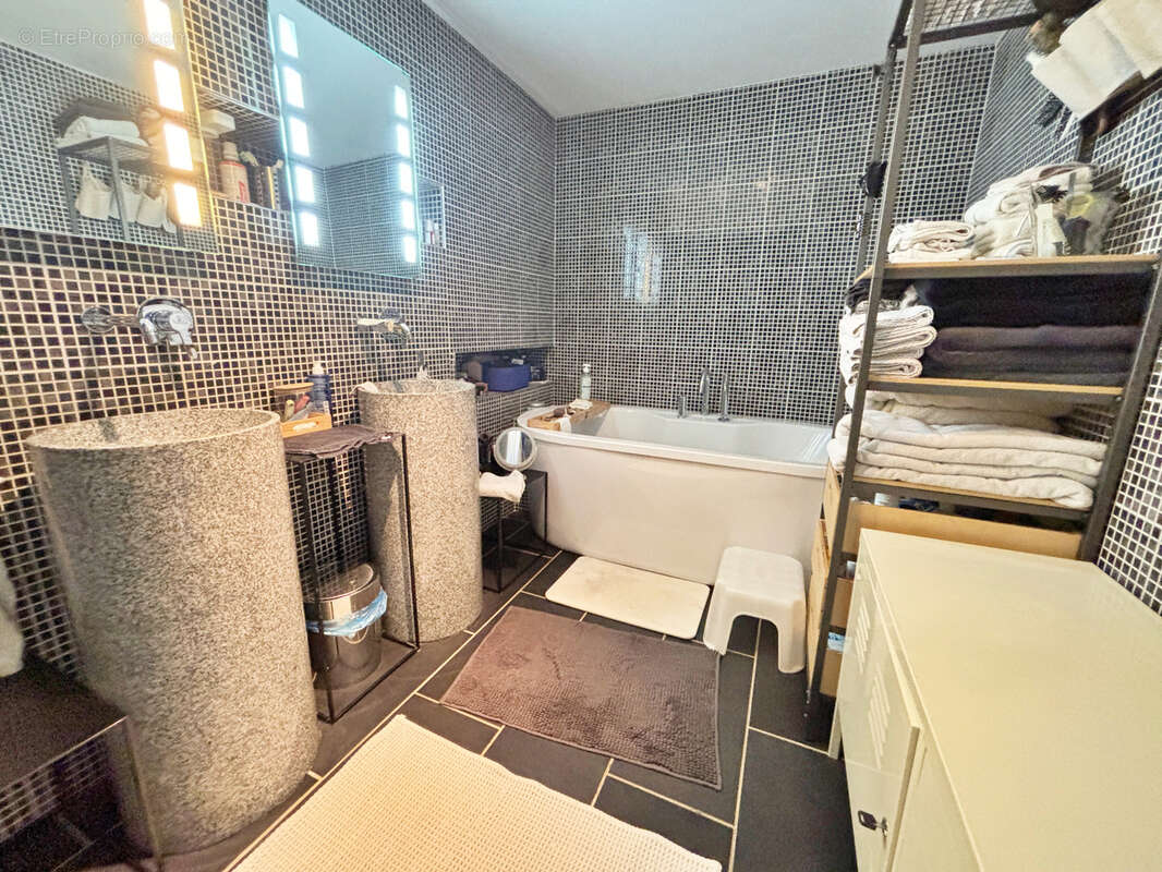 Appartement à CROIX