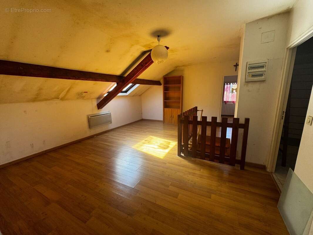 Maison 150 m² à Saint-Pierre-Aigle  - photo 6