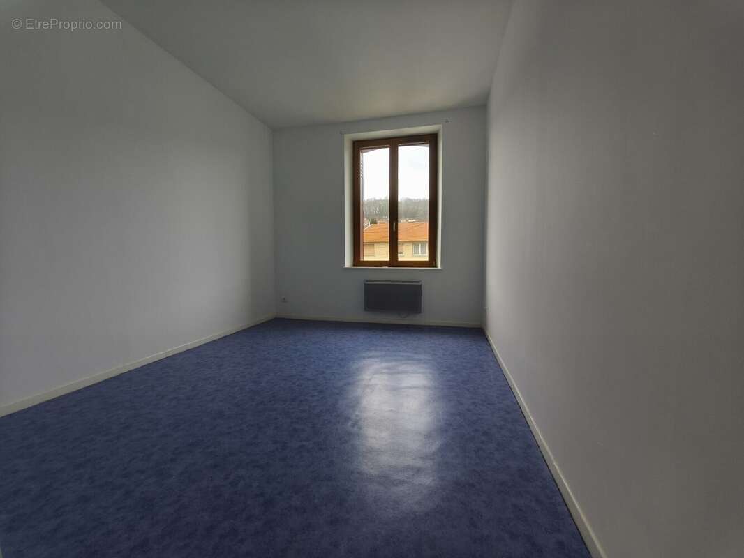 Appartement à BOUXIERES-AUX-CHENES