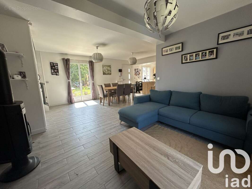 Photo 7 - Maison à AINCOURT