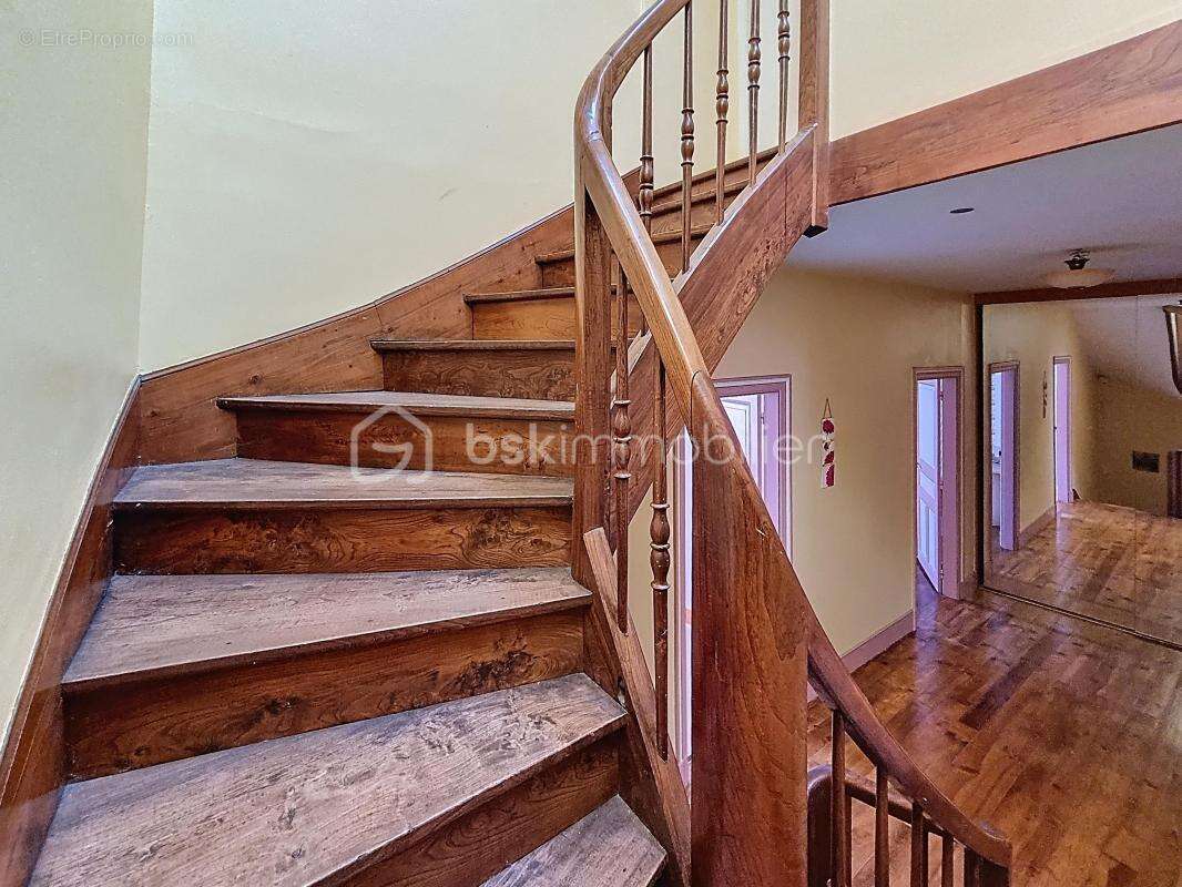 Maison à PONT-DE-LARN