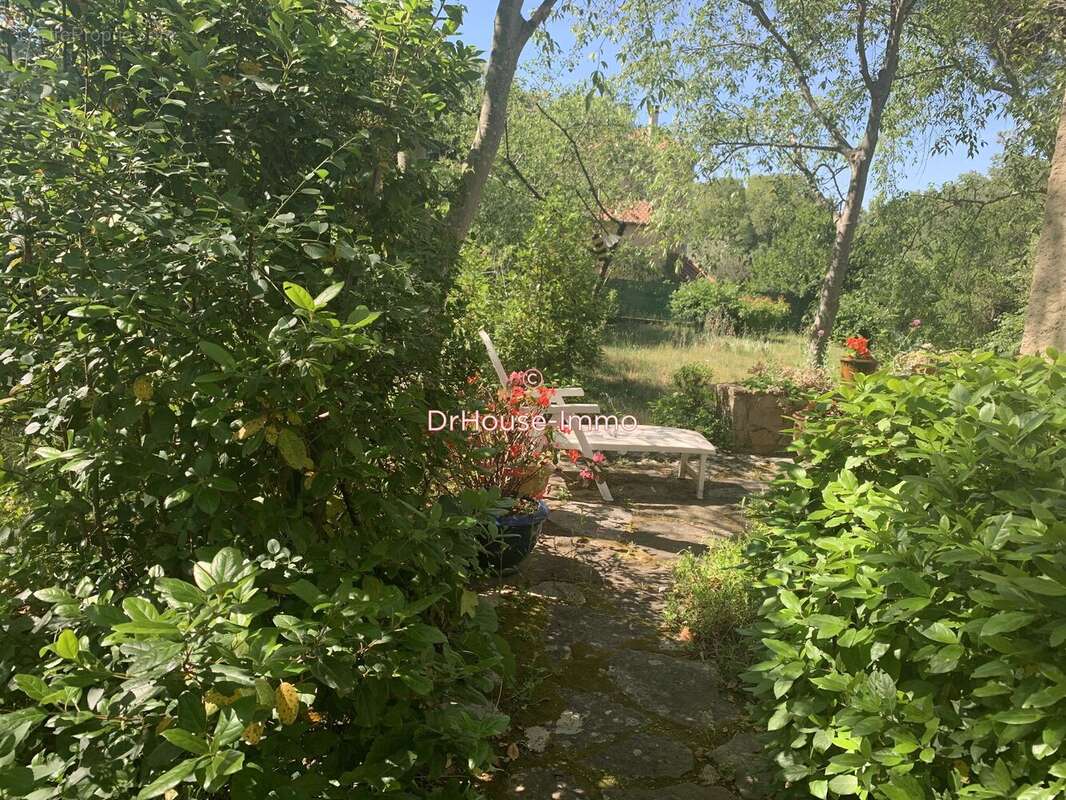 Maison 121 m² à Bagnols-Sur-Ceze  - photo 41