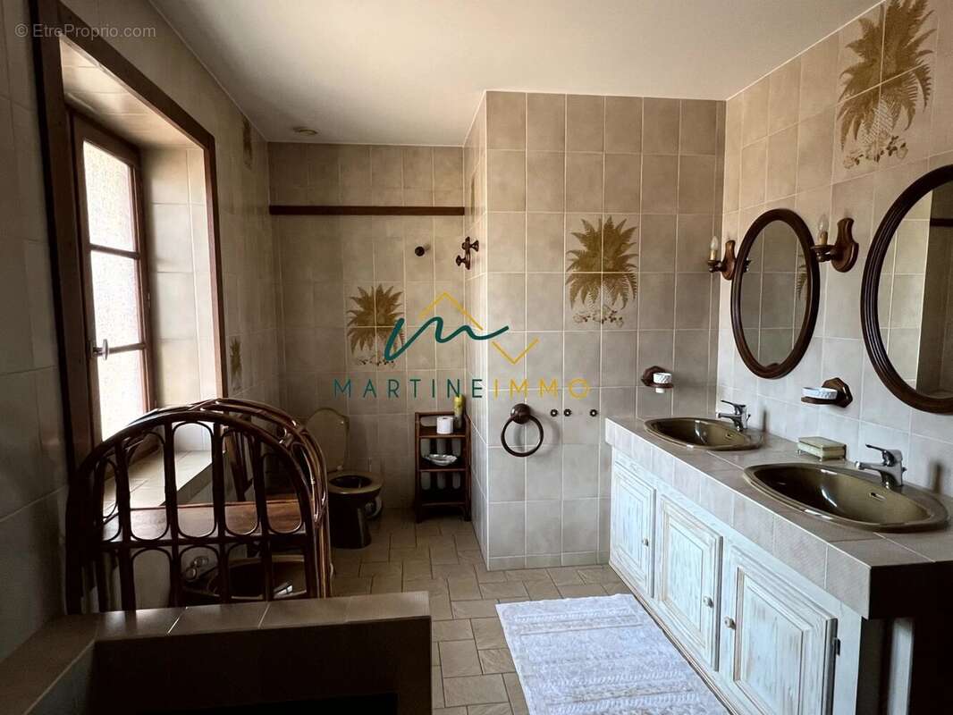 Maison à Vendre à Gontaud-De-Nogaret (47400) - photo 12